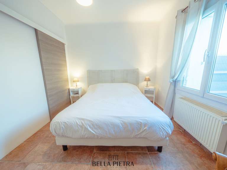 Maison Aimargues - 6 chambres - 302m²