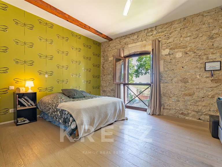 Maison Aimargues - 4 chambres - 335m²