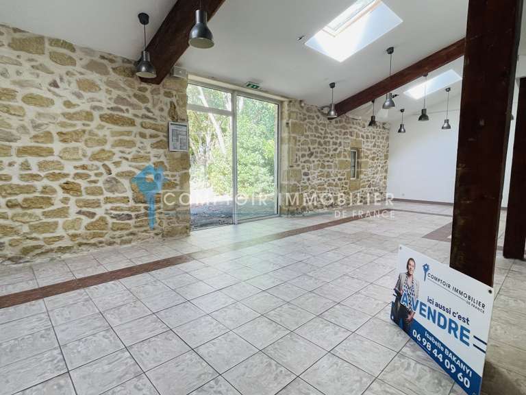 House Aimargues - 7 bedrooms - 550m²