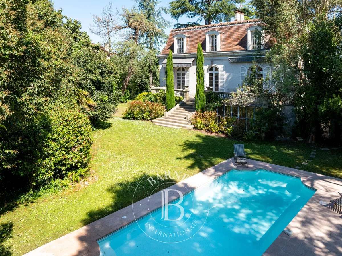 Manoir Aire-sur-l'Adour