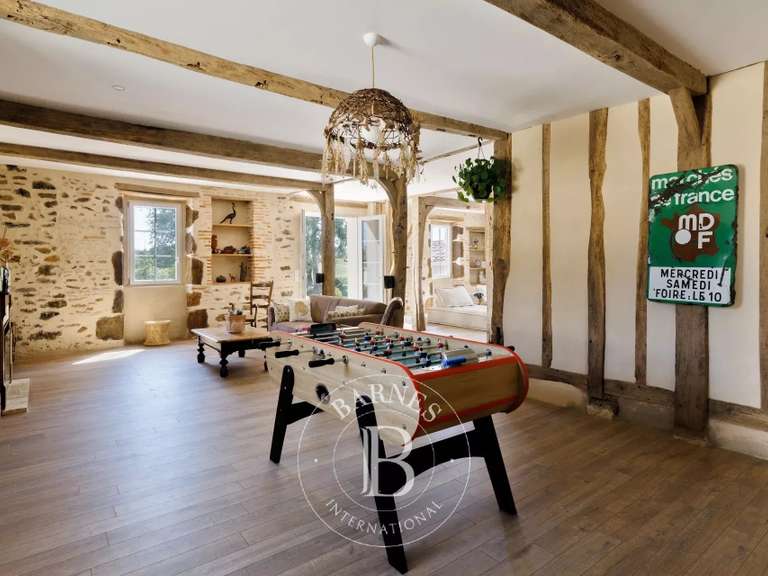 Propriété Aire-sur-l'Adour - 5 chambres - 349m²