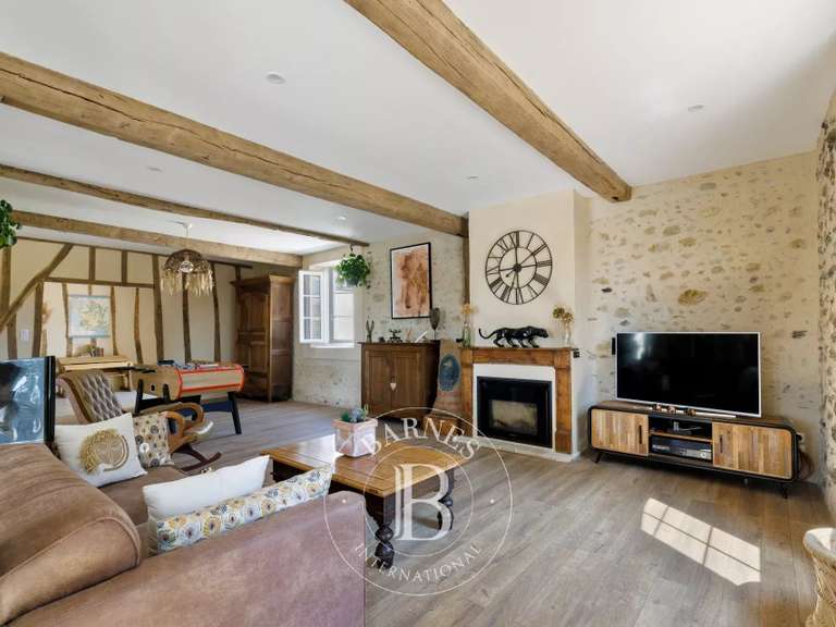 Propriété Aire-sur-l'Adour - 5 chambres - 349m²