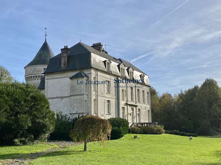 Propriété Aire-sur-la-Lys - 6 chambres - 680m²