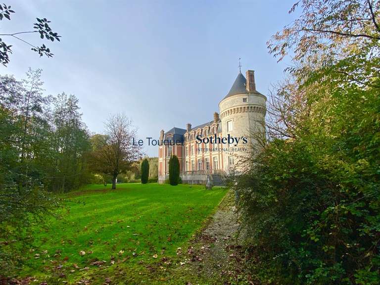 Propriété Aire-sur-la-Lys - 6 chambres - 680m²