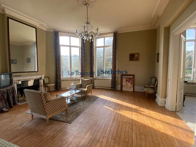 Propriété Aire-sur-la-Lys - 6 chambres - 680m²