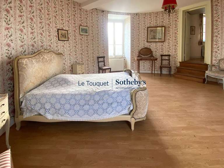 Propriété Aire-sur-la-Lys - 6 chambres - 680m²