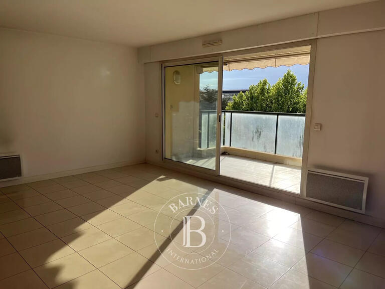 Sale Apartment Aix-en-Provence - 2 bedrooms