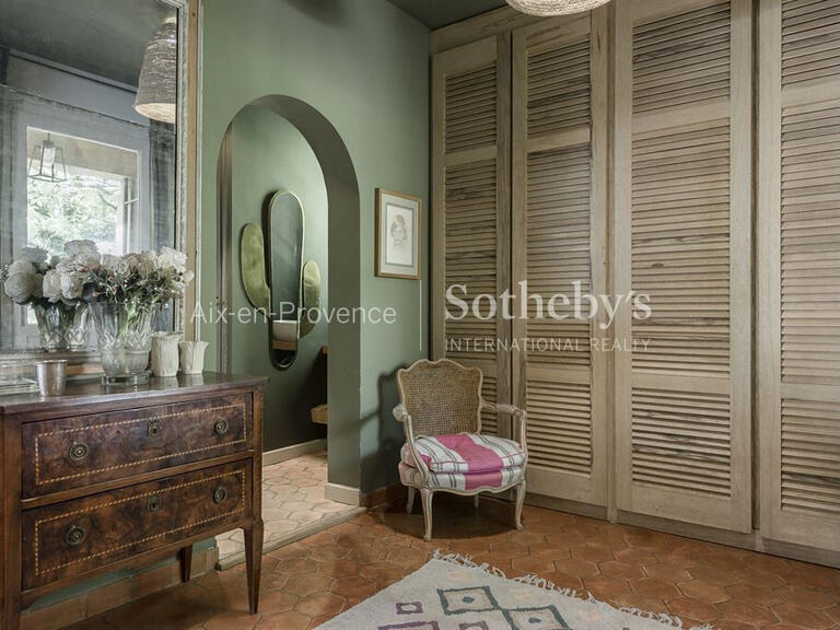 Sale Apartment Aix-en-Provence - 3 bedrooms