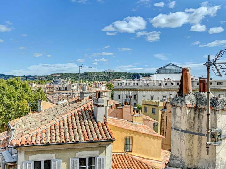 Apartment Aix-en-Provence - 4 bedrooms - 121m²