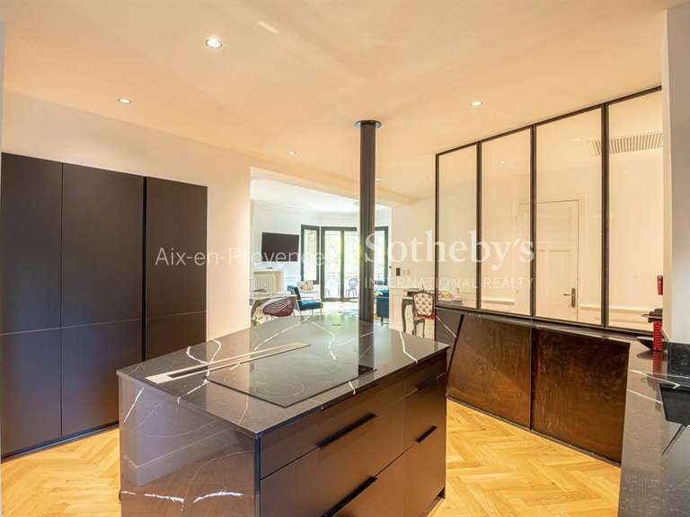 Appartement Aix-en-Provence - 2 chambres - 123m²