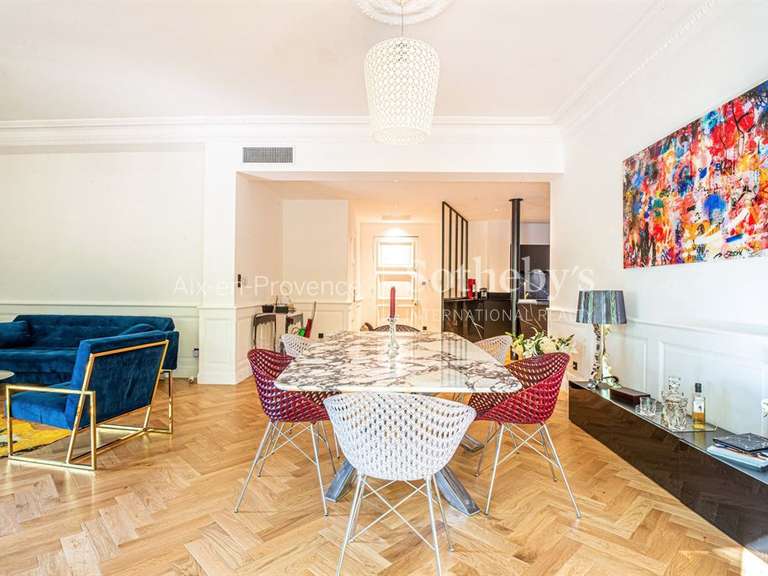 Appartement Aix-en-Provence - 2 chambres - 123m²