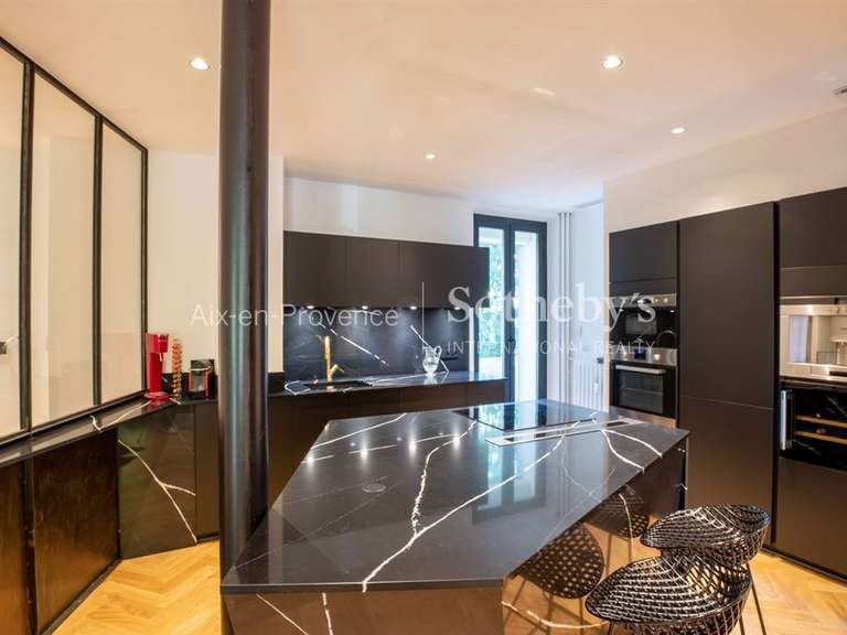 Appartement Aix-en-Provence - 2 chambres - 123m²