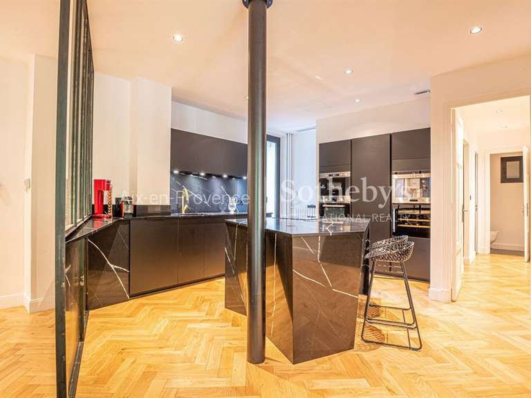 Appartement Aix-en-Provence - 2 chambres - 123m²