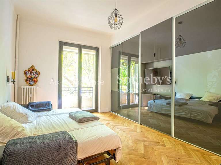 Appartement Aix-en-Provence - 2 chambres - 123m²