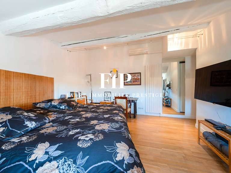 Apartment Aix-en-Provence - 3 bedrooms - 157m²