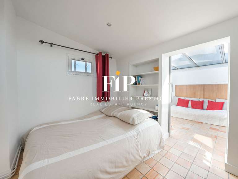 Apartment Aix-en-Provence - 3 bedrooms - 157m²