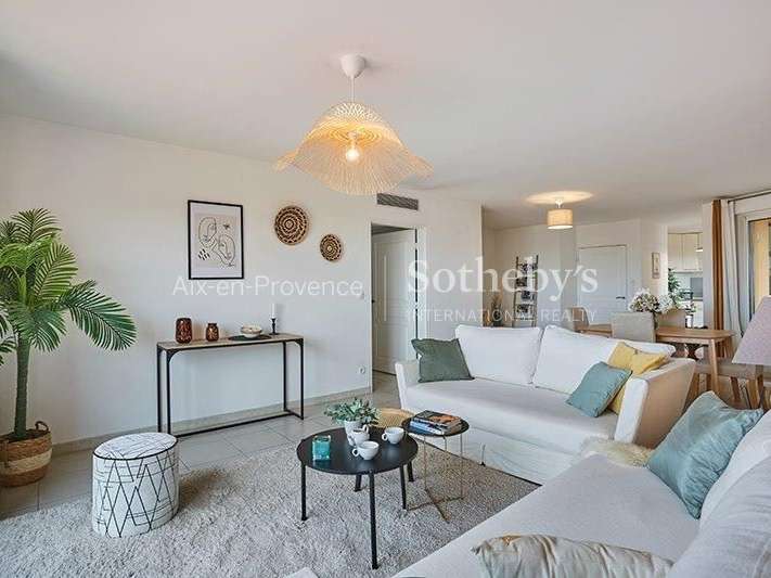 Appartement Aix-en-Provence - 2 chambres - 91m²