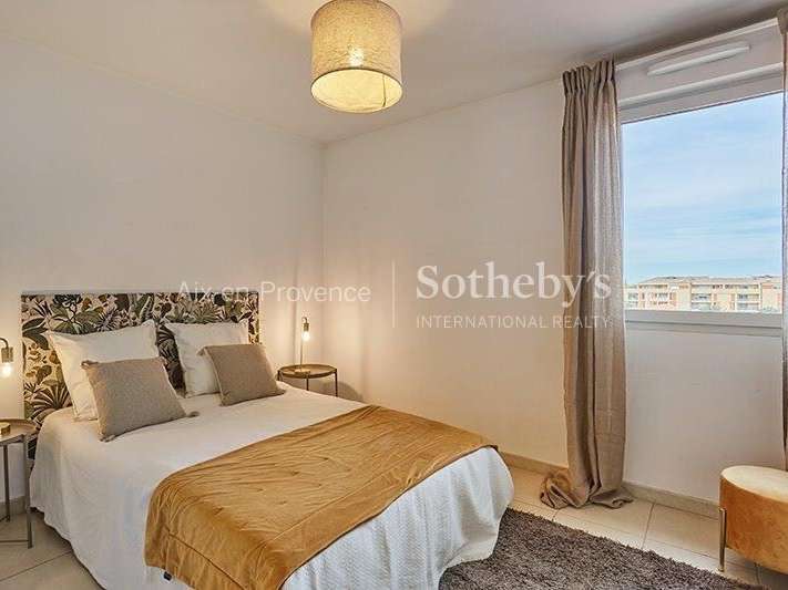 Appartement Aix-en-Provence - 2 chambres - 91m²