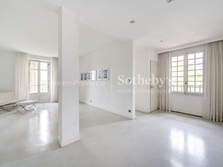 Apartment Aix-en-Provence - 2 bedrooms - 97m²