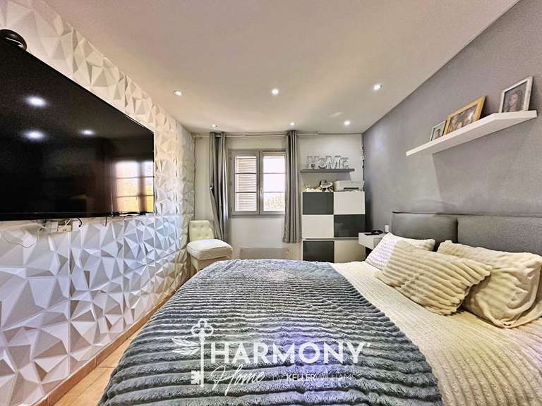 Apartment Aix-en-Provence - 3 bedrooms - 86m²