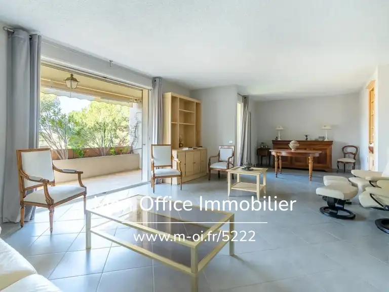 Apartment Aix-en-Provence - 4 bedrooms - 130m²