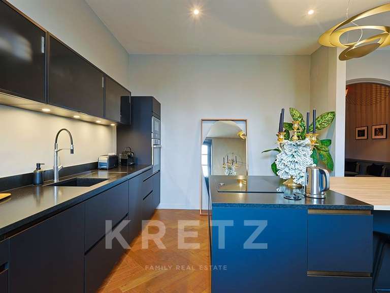 Apartment Aix-en-Provence - 2 bedrooms - 158m²