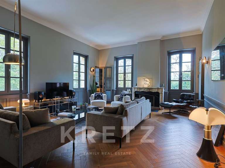 Apartment Aix-en-Provence - 2 bedrooms - 158m²