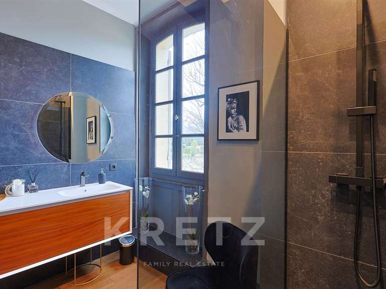 Apartment Aix-en-Provence - 2 bedrooms - 158m²