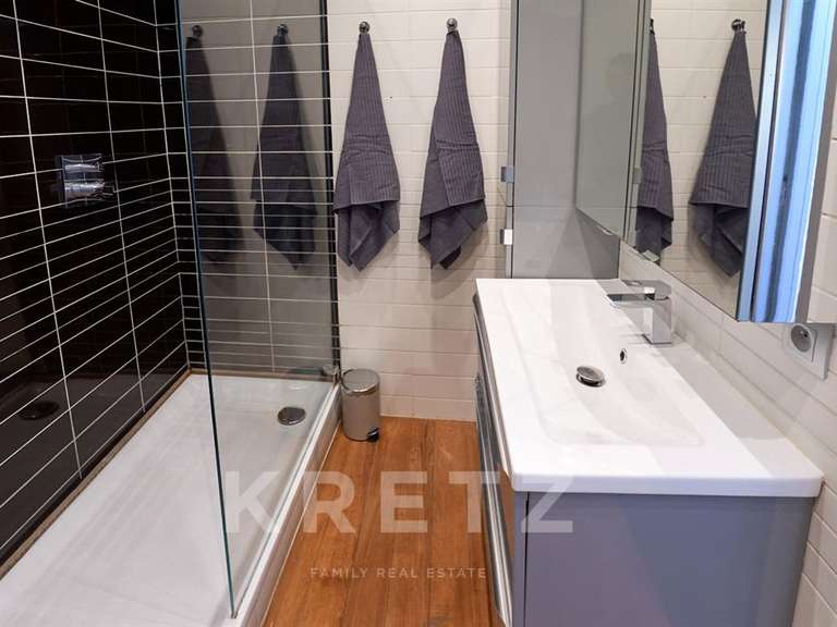 Apartment Aix-en-Provence - 3 bedrooms - 116m²