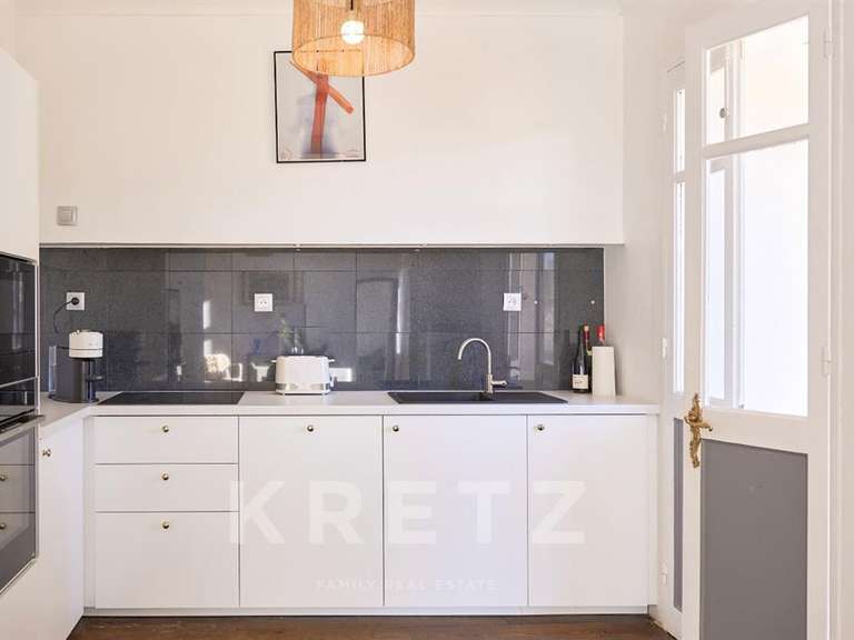 Apartment Aix-en-Provence - 3 bedrooms - 116m²