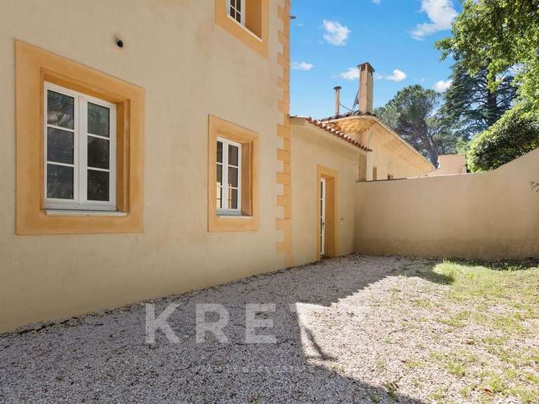 Apartment Aix-en-Provence - 2 bedrooms - 78m²
