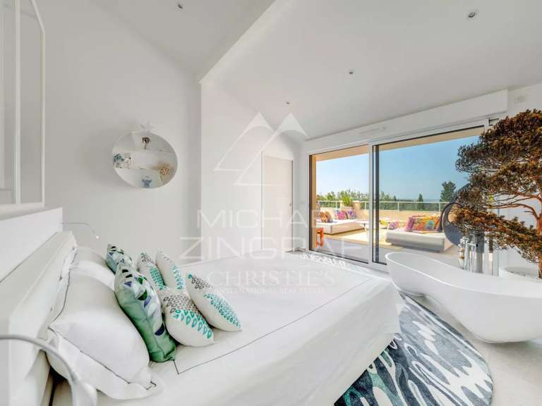 Apartment Aix-en-Provence - 3 bedrooms - 327m²