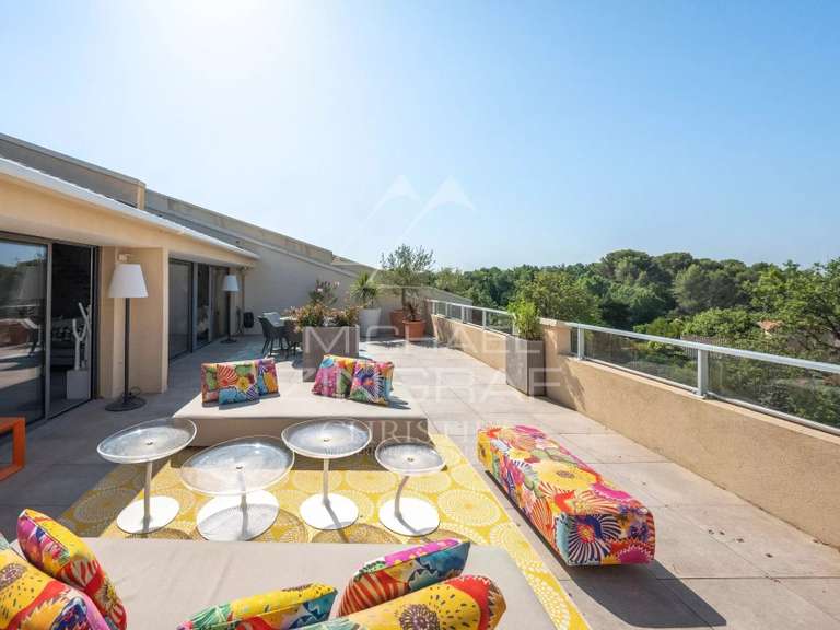 Apartment Aix-en-Provence - 3 bedrooms - 327m²