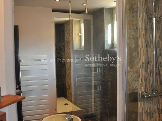Appartement Aix-en-Provence - 2 chambres - 98m²