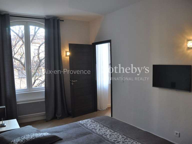 Appartement Aix-en-Provence - 2 chambres - 98m²