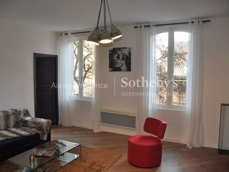 Appartement Aix-en-Provence - 2 chambres - 98m²