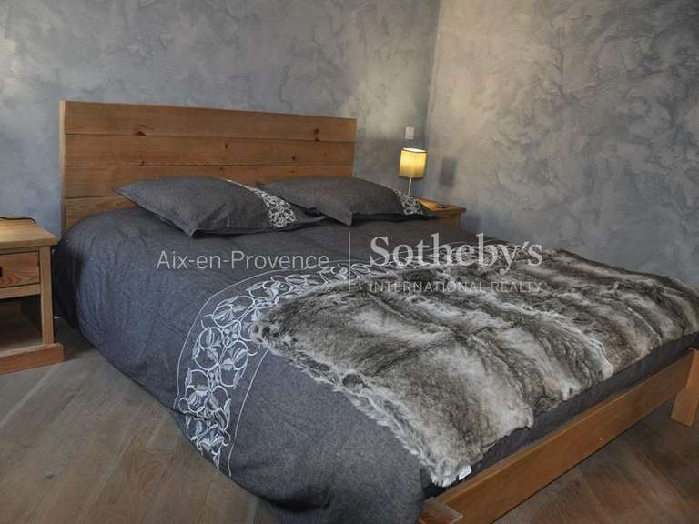 Appartement Aix-en-Provence - 2 chambres - 98m²