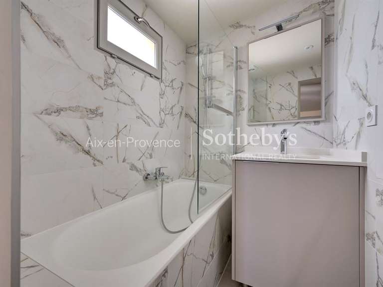 Appartement Aix-en-Provence - 2 chambres - 55m²