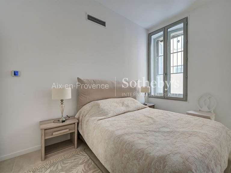 Appartement Aix-en-Provence - 3 chambres - 175m²
