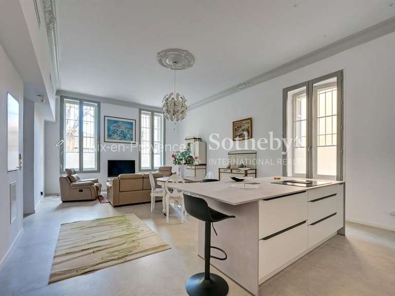 Apartment Aix-en-Provence - 3 bedrooms - 175m²