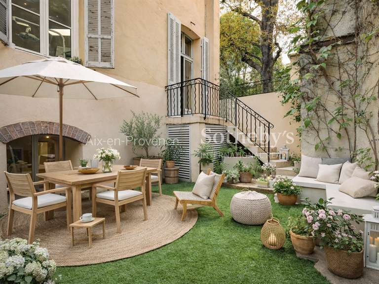 Appartement Aix-en-Provence - 3 chambres - 175m²