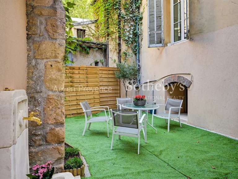 Appartement Aix-en-Provence - 3 chambres - 175m²