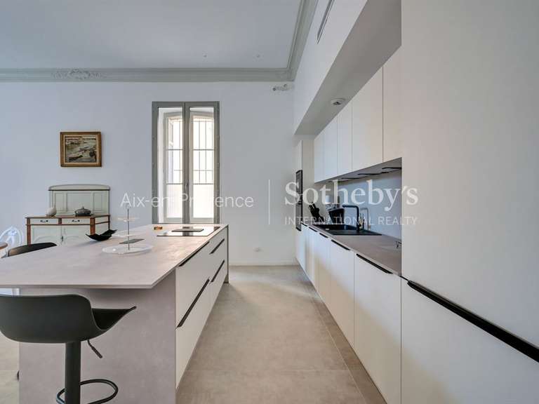 Appartement Aix-en-Provence - 3 chambres - 175m²