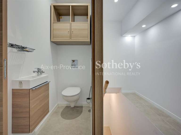 Appartement Aix-en-Provence - 3 chambres - 175m²