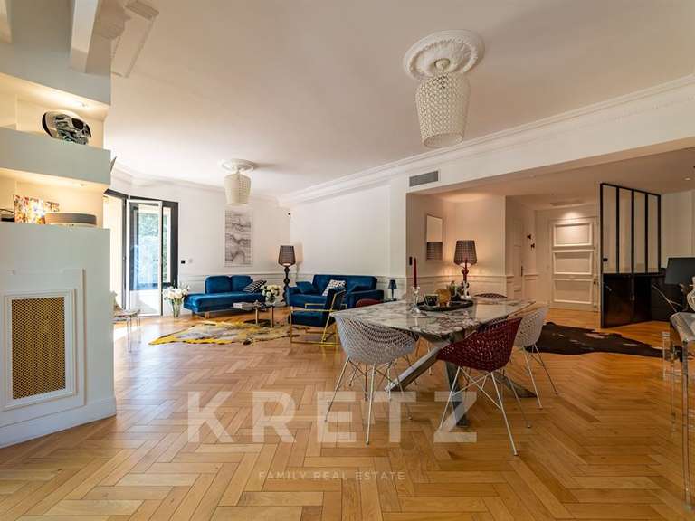 Apartment Aix-en-Provence - 2 bedrooms - 123m²