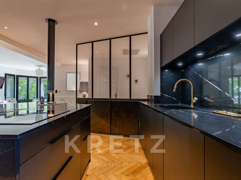 Apartment Aix-en-Provence - 2 bedrooms - 123m²