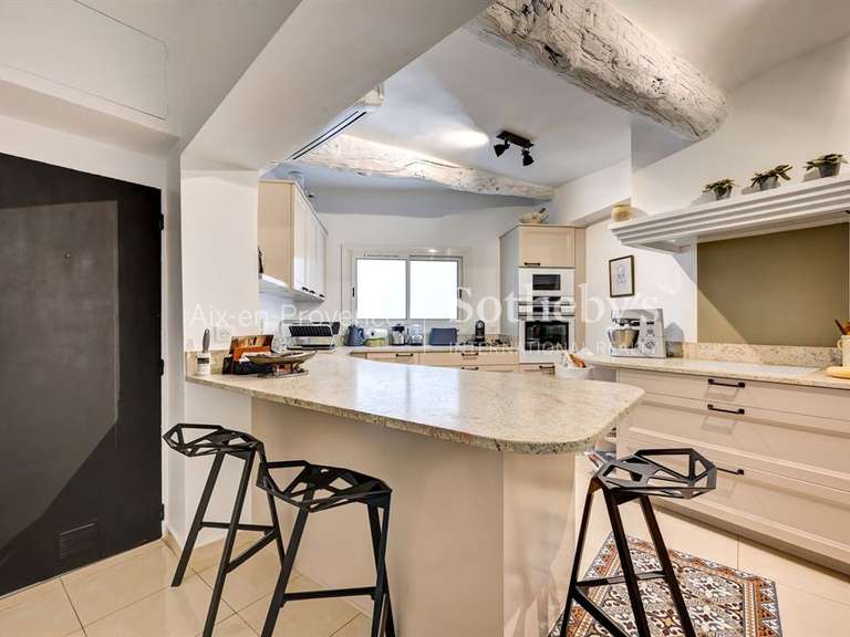 Appartement Aix-en-Provence - 2 chambres - 150m²