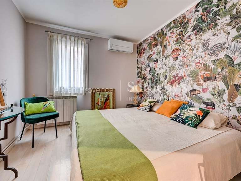 Appartement Aix-en-Provence - 2 chambres - 150m²