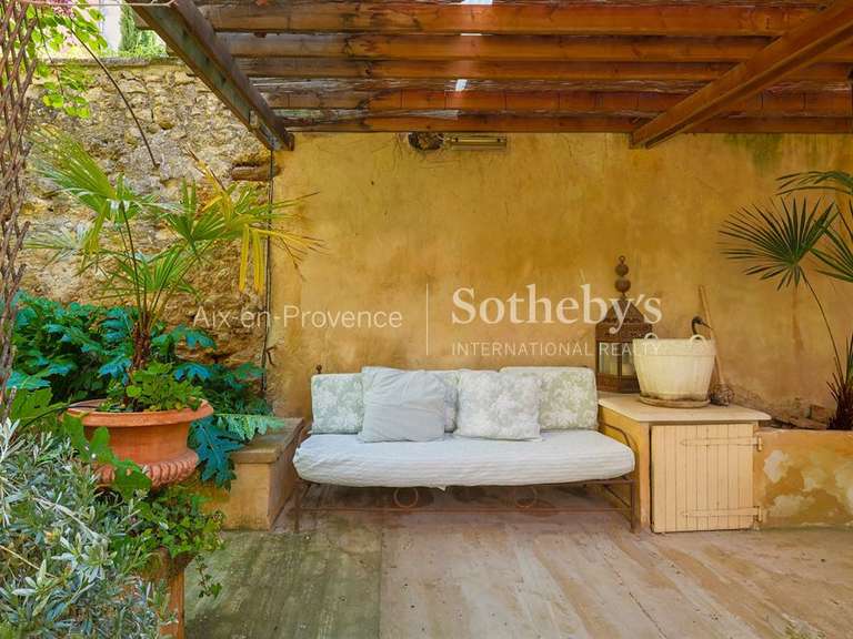 Appartement Aix-en-Provence - 5 chambres - 438m²