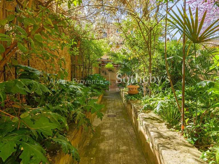 Appartement Aix-en-Provence - 5 chambres - 438m²